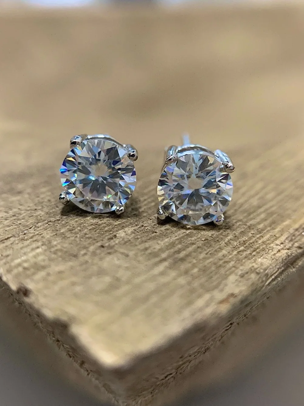 1CTW Stud Moissanite Stud Earrings 925 Sterling Silver